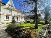 Maison 6 pièces 246 m²