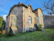 Maison 6 pièces 250 m²