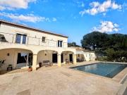 Maison 6 pièces 250 m²