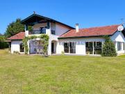 Maison 6 pièces 250 m²