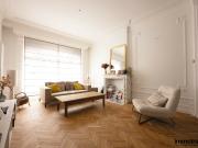 Maison 6 pièces 256 m²