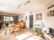 Maison 6 pièces 259 m²