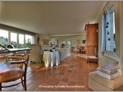 Maison 6 pièces 260 m²