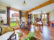 Maison 6 pièces 265 m²