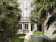 Maison 6 pièces 275 m²
