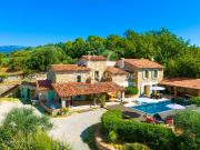 Maison 6 pièces 284 m²