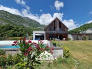 Maison 6 pièces 285 m²