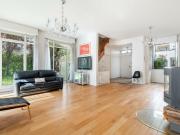Maison 6 pièces 295 m²