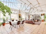 Maison 6 pièces 299 m²