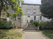 Maison 6 pièces 303 m²