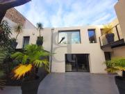 Maison 6 pièces 305 m²