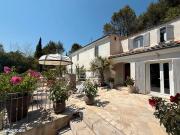 Maison 6 pièces 320 m²