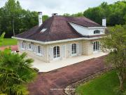 Maison 6 pièces 340 m²