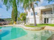 Maison 6 pièces 340 m²