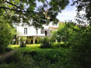 Maison 6 pièces 406 m²