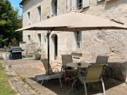 Maison 6 pièces 454 m²