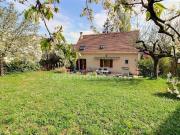 Maison 6 pièces de 121 m2 avec grand jardin à vendre à...