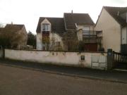 MAISON 6 PIECES LOUER A RENOVER