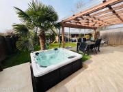 Maison 7 pièce s 147 m2 5 chambres jardin studio