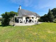 Maison 7 pièces 122 m² Maison 7 pièces 122 m²