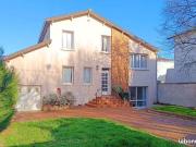 Maison 7 pièces 145 m²