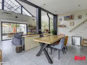 Propriété 7 pièces 145 m²