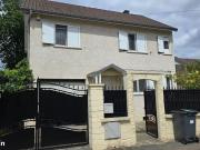 Maison 7 pièces 146 m² Maison 7 pièces 146 m²