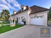 Maison 7 pièces 147 m²