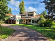 Maison 7 pièces 161 m² Maison 7 pièces 161 m²