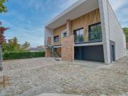 Maison 7 pièces 165 m² Maison 7 pièces 165 m²