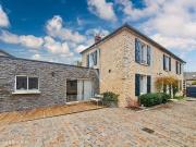 Maison 7 pièces 166 m²