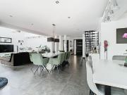 Maison 7 pièces 174 m²