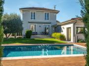 Maison 7 pièces 177 m²