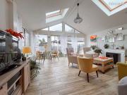 Maison 7 pièces 180 m²