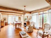 Maison 7 pièces 184 m²