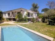 Maison 7 pièces 194 m²