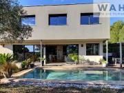 Maison 7 pièces 230 m²