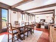 Maison 7 pièces 229 m²