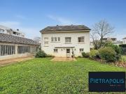 Maison 7 pièces 196 m²