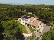 Maison 7 pièces 196 m²