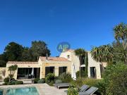 Maison 7 pièces 197 m²