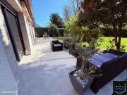 Maison 7 pièces 200 m² Maison 7 pièces 200 m²