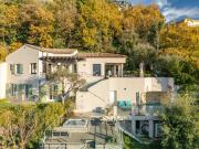 Maison 7 pièces 201 m²