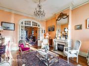 Maison 7 pièces 202 m²