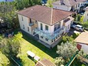 Maison 7 pièces 203 m²