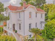 Maison 7 pièces 203 m²