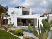 Maison 7 pièces 204 m²