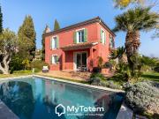 Maison 7 pièces 205 m²