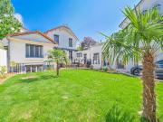 Maison 7 pièces 205 m²