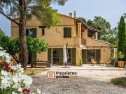 Maison 7 pièces 260 m²